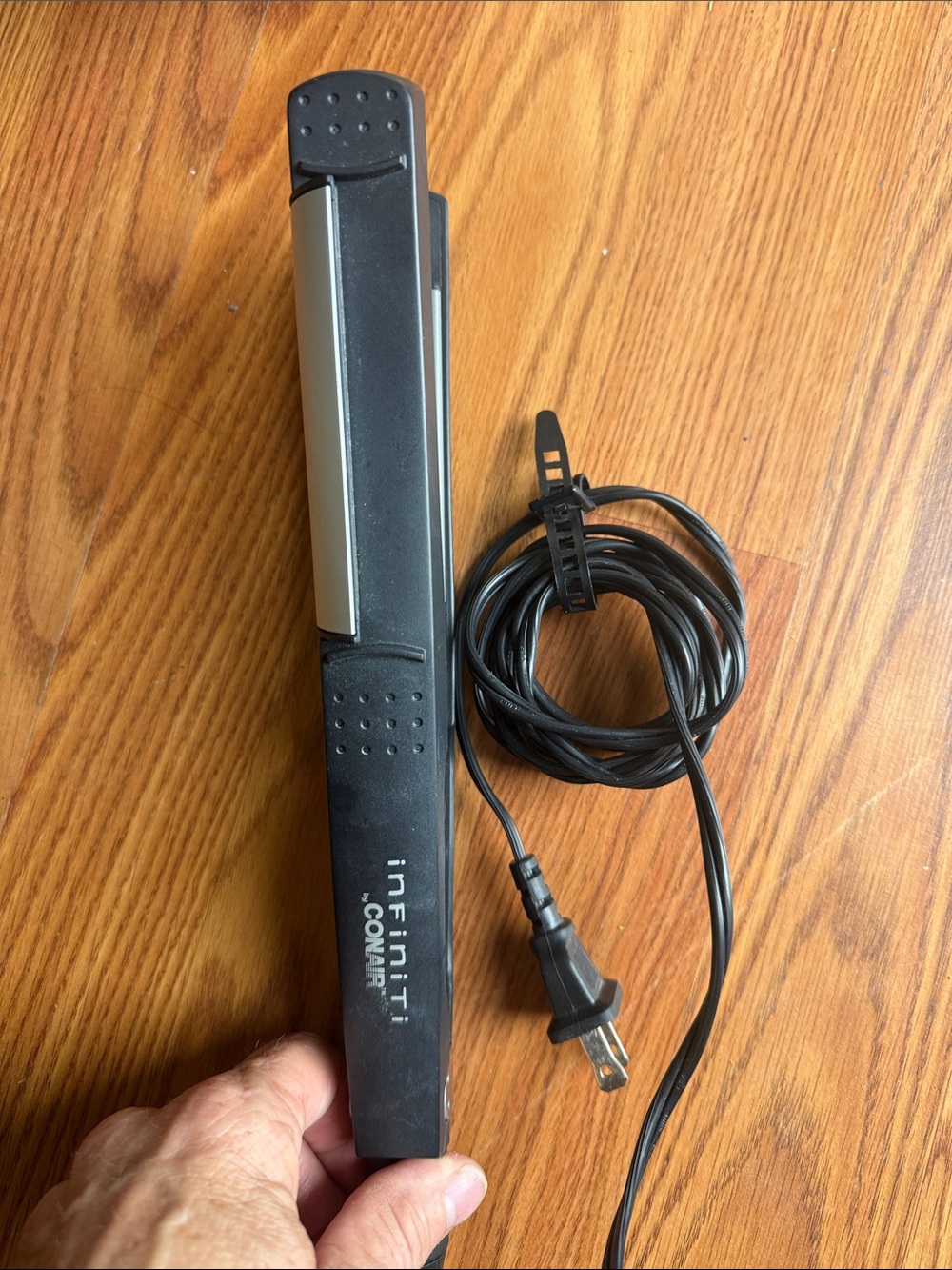 Conair Infiniti Black Hair Straightener
